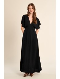 Robe longue, col V