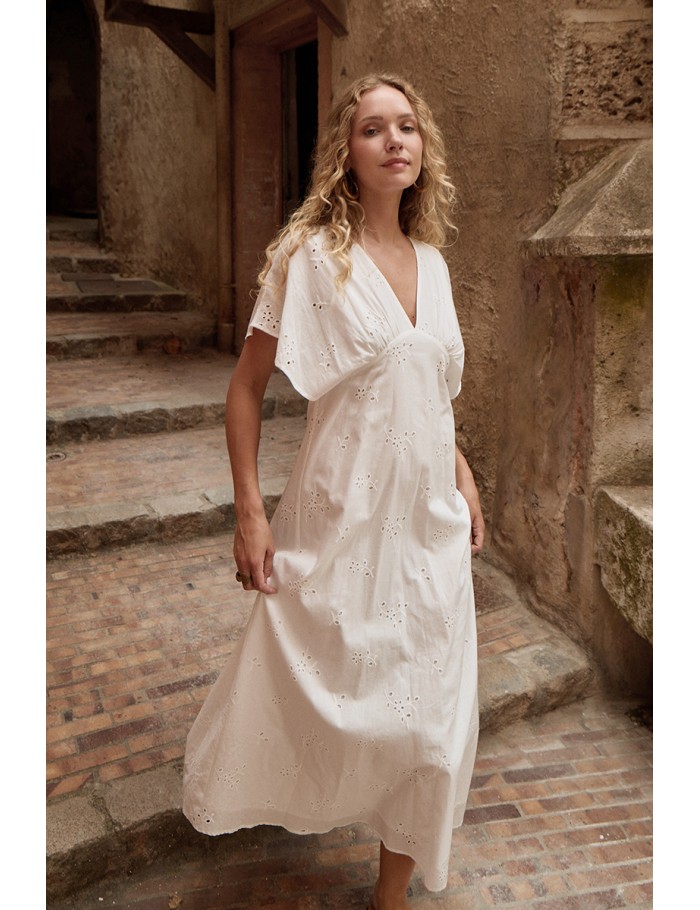 Robe longue brodée