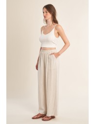 Pantalón de mujer largo, vaporoso, motivo rayas.