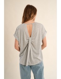 T-shirt casual, ouverture dans le dos