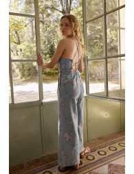 Combinaison en denim fleurie
