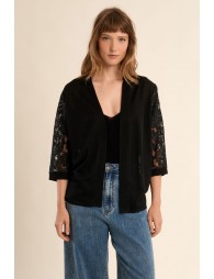 Vest with lace sleeves