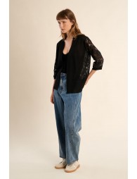 Vest with lace sleeves