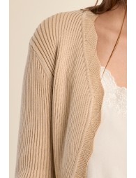 Bolero de mujer de manga larga, detalle volantes.