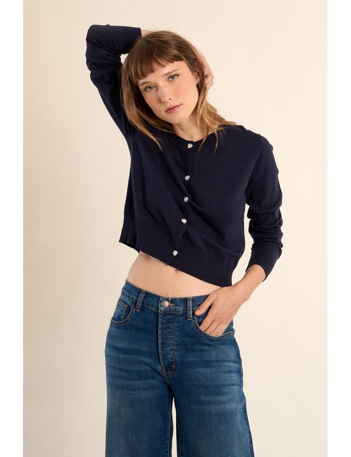 Gilet boutonné, détails cœurs