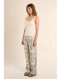 Knitted tank top, lace straps