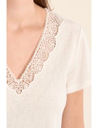 T-shirt décontracté avec détails brodés