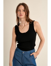 Top de mujer sin manga, con volantes.