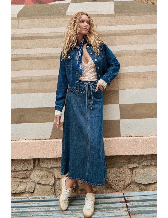 Long denim skirt, knotted