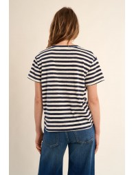 Flowing V-neck T-shirt