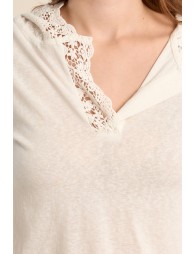 Long-sleeved T-shirt, lace hood