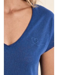 Camiseta de mujer de manga corta, escote V.