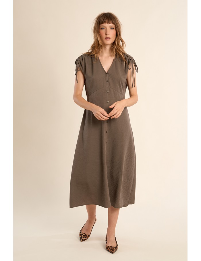 Midi dress, V-neck