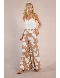 Pantalón de mujer largo, con estampado floral.