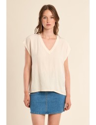 Top de mujer de manga corta, cuello en V.