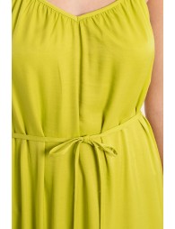 Robe longue à fines bretelles