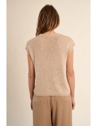 Sleeveless knitted sweater, round neck