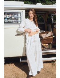 Pantalon large, cordons à perles