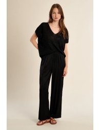 Iridescent knit sleeveless sweater