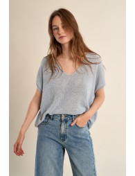 Iridescent knit sleeveless sweater