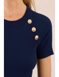 Long knitted dress, belted