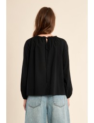 Blouse col rond perlé