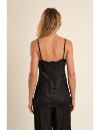 Top de mujer lencero, detalle encaje.