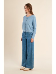 Knitted cardigan, buttoned