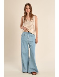 Top de mujer de manga sisa, estampado rayas.