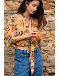 Printed shirt, knottable