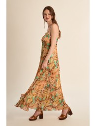 Vestido largo, de tirantes, con estampado.