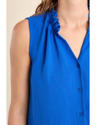 Sleeveless blouse top