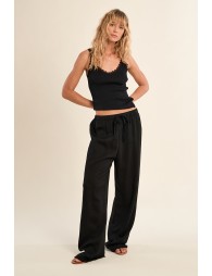 Flowy, high-waisted trousers