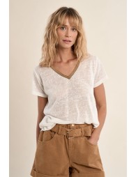 V-neck T-shirt, gold