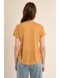 V-neck T-shirt, gold