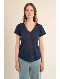 V-neck T-shirt, gold