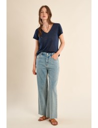 V-neck T-shirt, gold