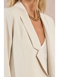 Blazer de mujer de manga 3/4, cuello y solapa.