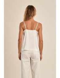 Top de mujer lencero, de tirantes, con encaje.