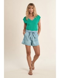 V-neck T-shirt, embellished with rhinestones