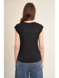 Camiseta de mujer de manga corta, detalle ribete.