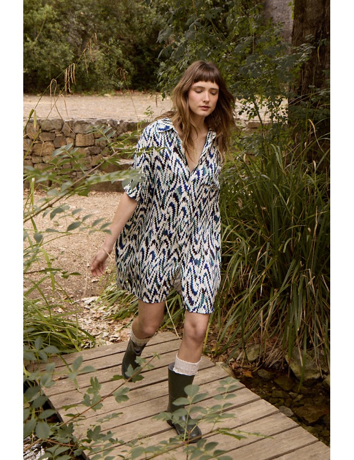 Robe chemise courte, imprimée