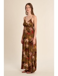 Vestido largo, de tirantes, con estampado.