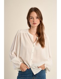 Long-sleeved blouse