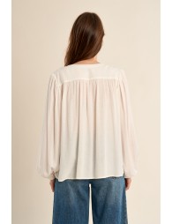 Long-sleeved blouse