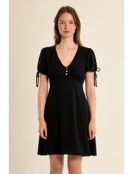 Robe courte avec manches nouables