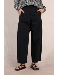 Cotton trousers, barrel cut