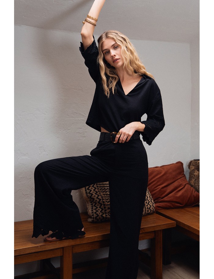 Straight-leg trousers, made of cotton