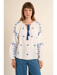 Embroidered blouse, in cotton gauze