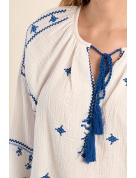 Embroidered blouse, in cotton gauze